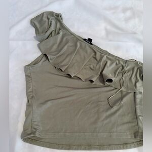 Express Body Contour Top in Light Sage